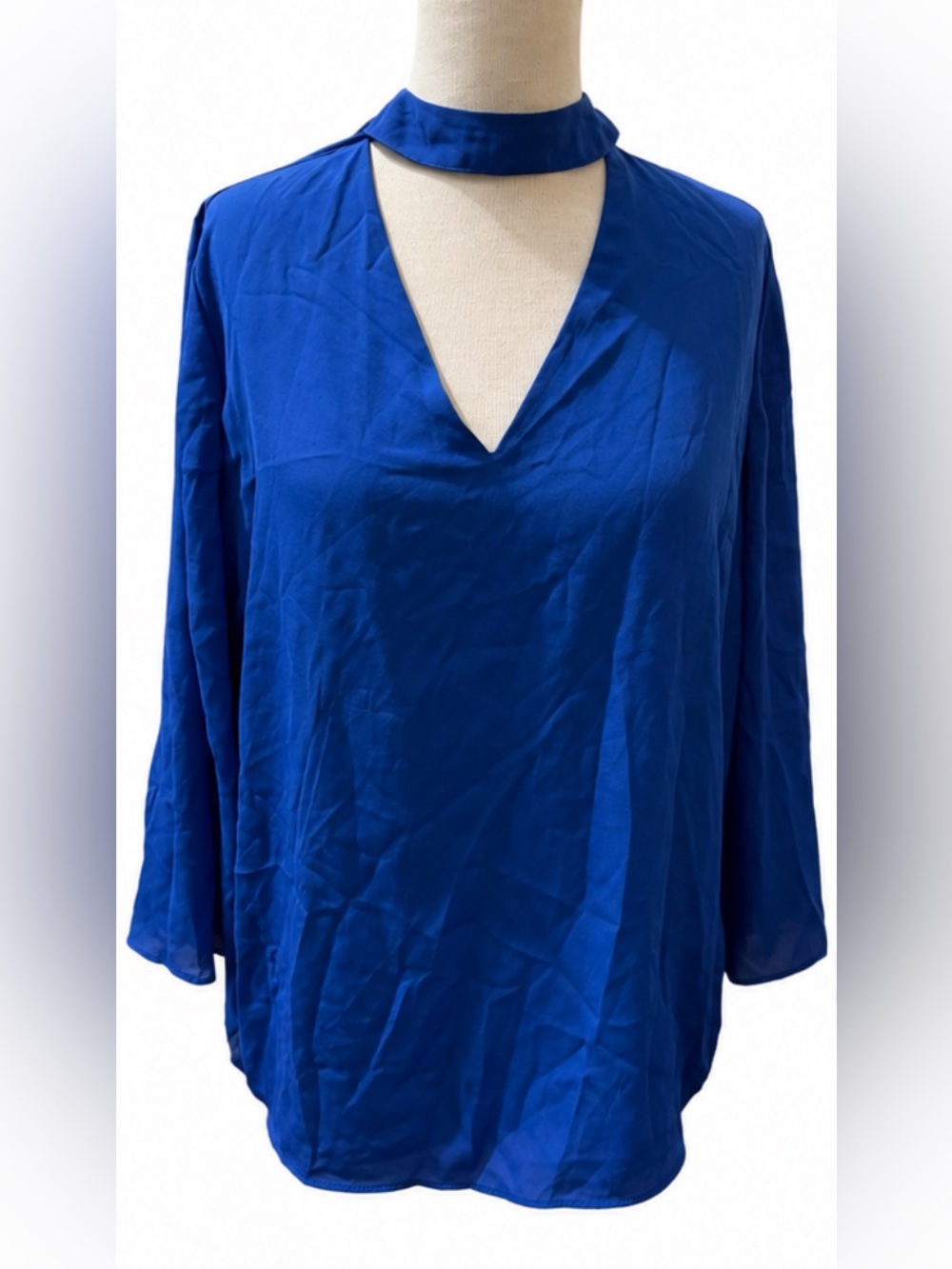 Gabrielle Union New York & Company Women’s Large Blue Choker Neck Blouse